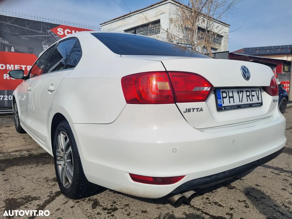 Volkswagen Jetta 2.0 TDI DPF Comfortline - 3