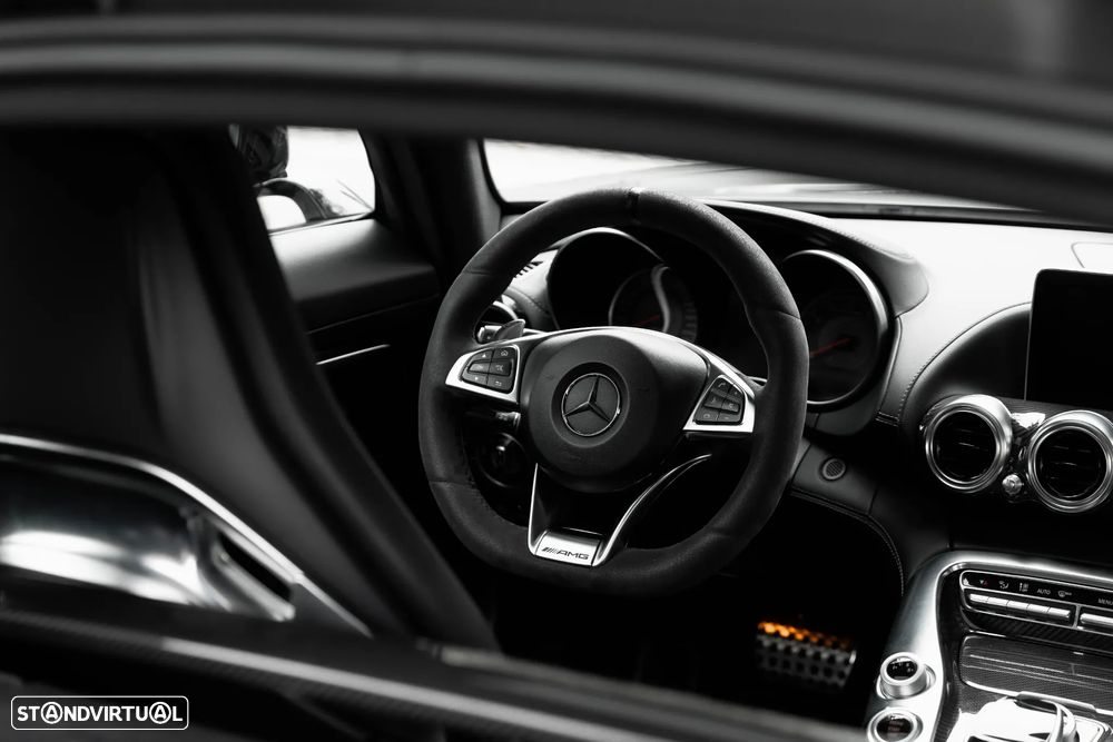 Mercedes-Benz AMG GT - 35