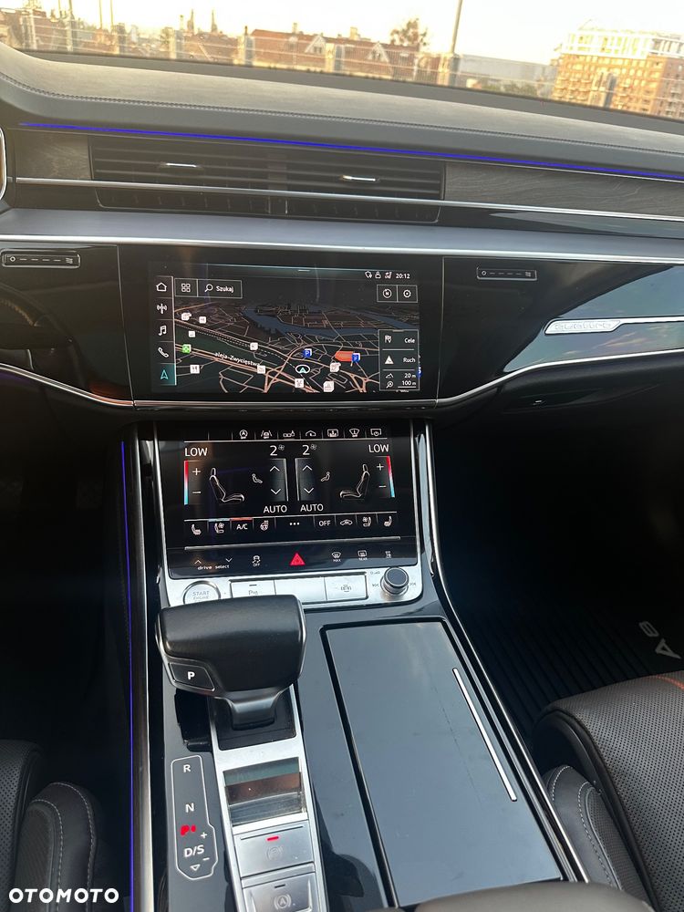 Audi A8 - 17