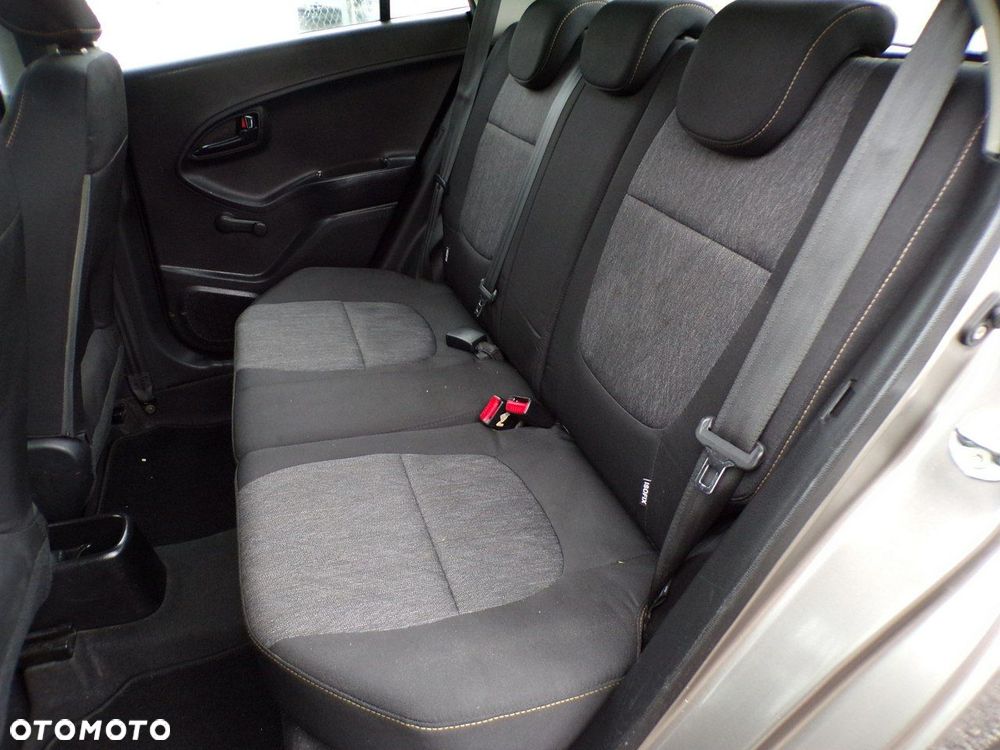 Kia Picanto - 26