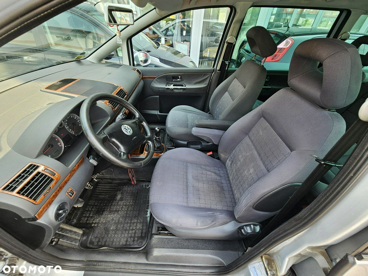 Volkswagen Sharan 1.9 TDI Family - 23