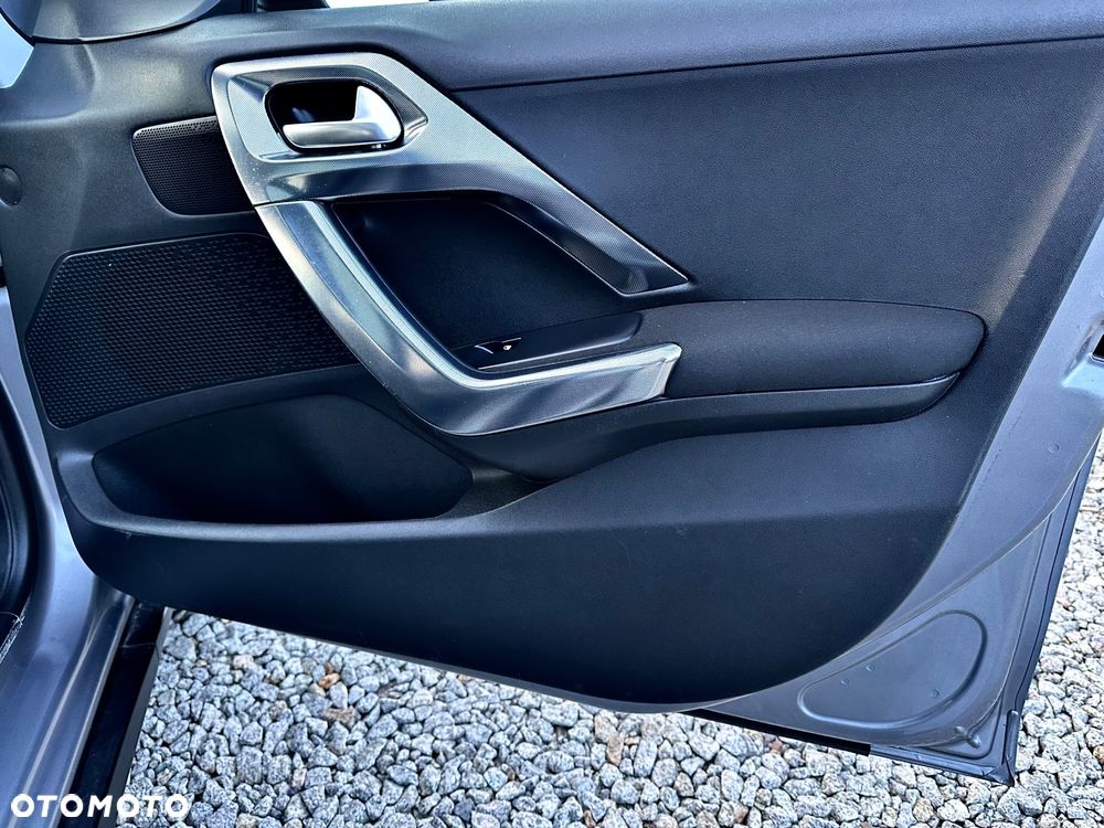 Peugeot 2008 120 VTI Business-Line - 17