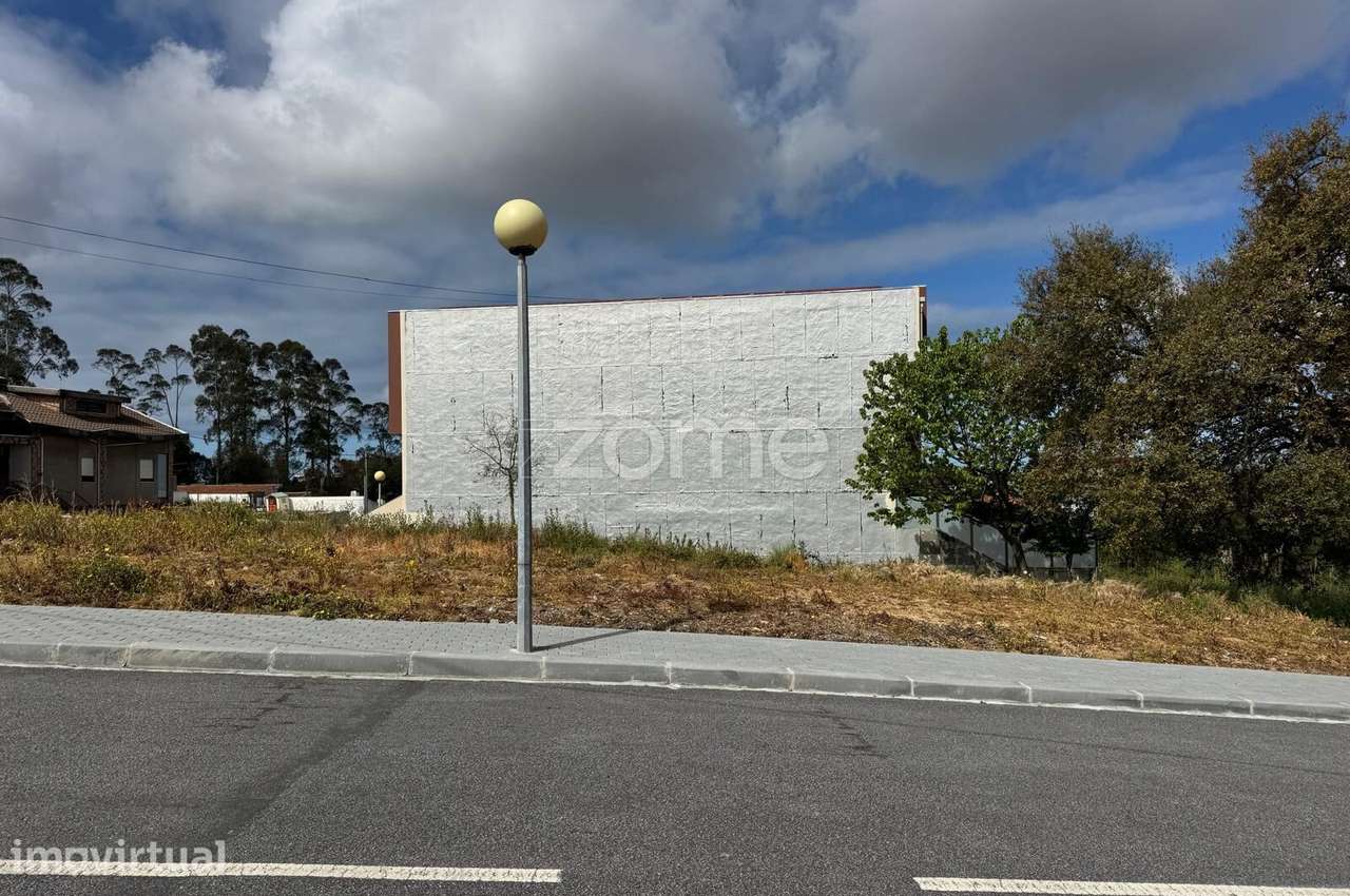 Lote de terreno, para construção de moradia, em Santa Maria de Lamas - Grande imagem: 5/27