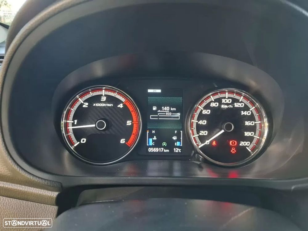 Mitsubishi L200 2.3 DI-D Club Invite 4WD - 35