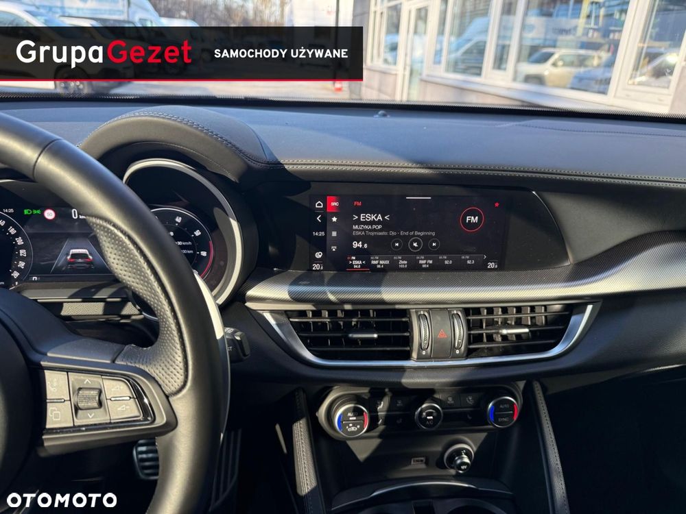 Alfa Romeo Stelvio - 7