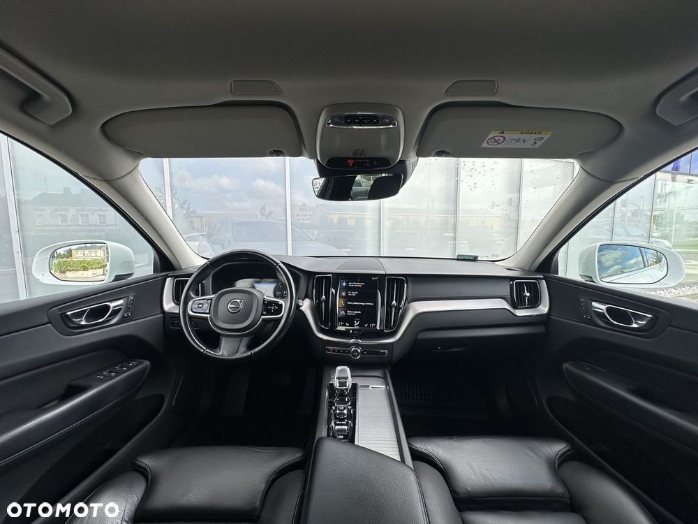 Volvo XC 60 - 22