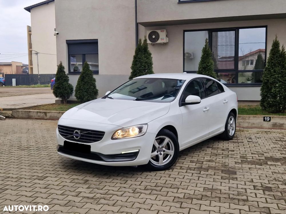 Volvo S60 - 1