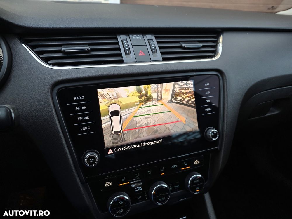 Skoda Octavia 2.0 TDI 4x4 DSG Laurin & Klement - 6