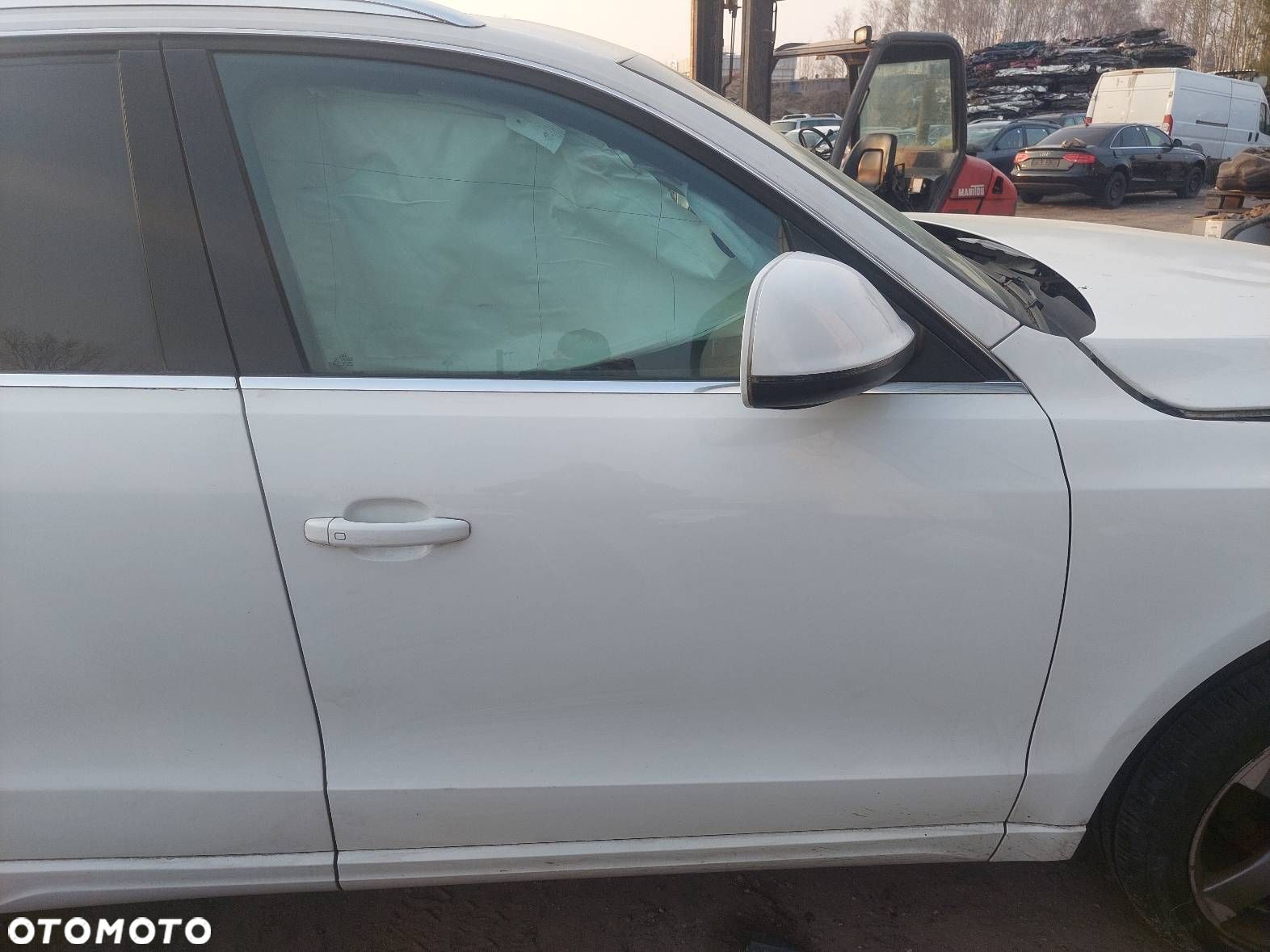 DRZWI KOMPLETNE PRAWY PRZÓD AUDI Q5 8R LY9C - 1