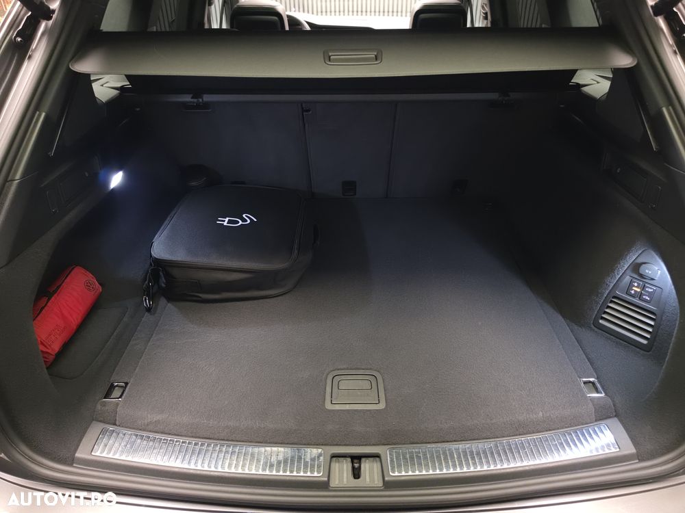Volkswagen Touareg 3.0 V6 e-Hybrid 4Motion Aut. R - 29