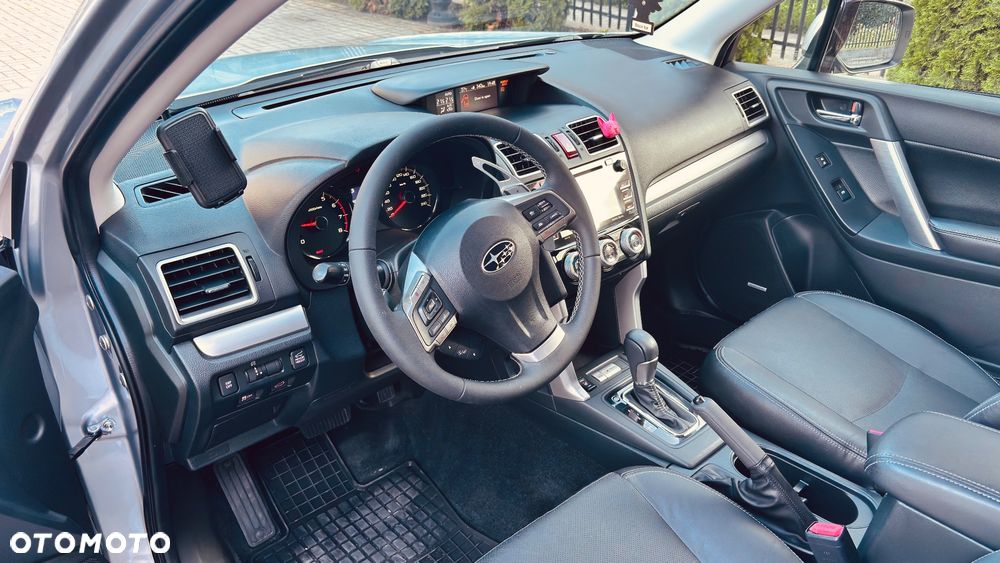 Subaru Forester 2.0 XT Platinum Lineartronic - 6
