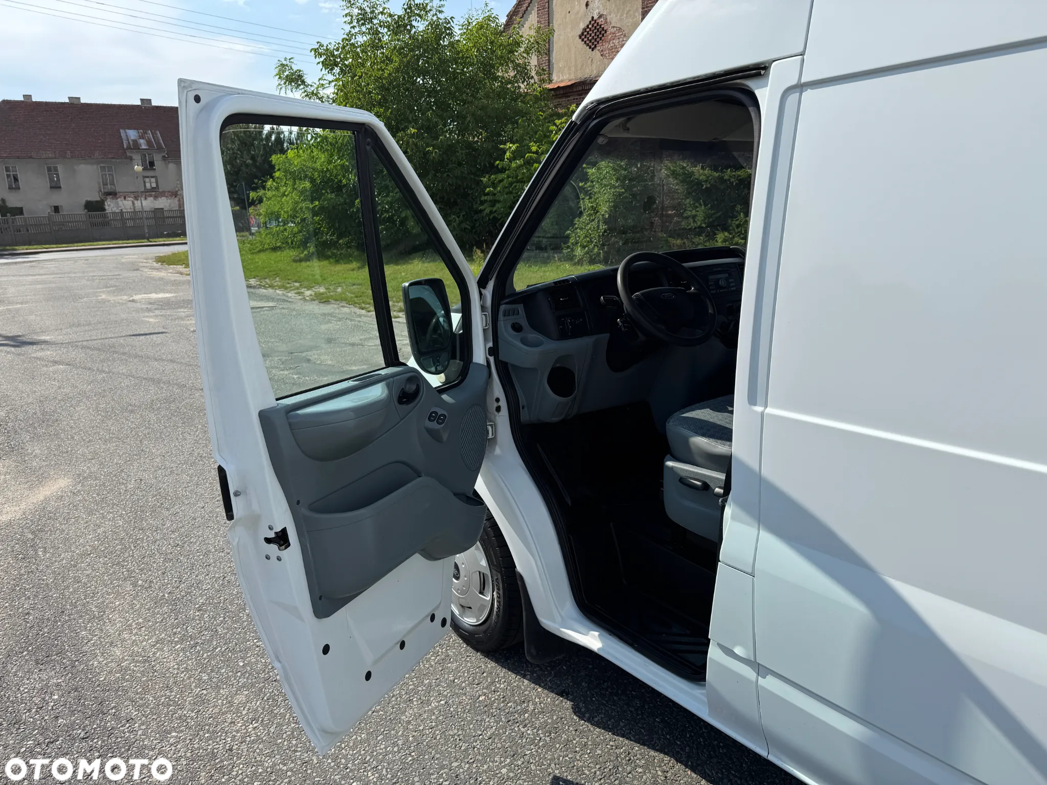 Ford Transit * L3H3 * 2.2 / 110KM * - 25