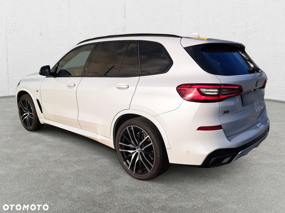 BMW X5 M M50d - 8