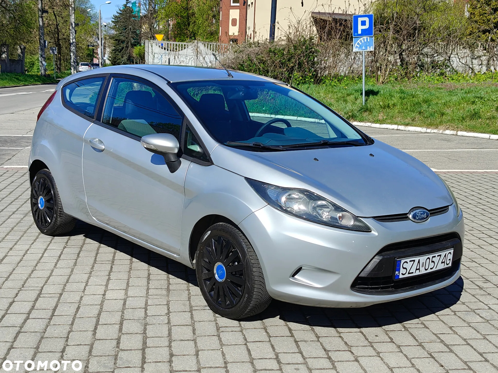 Ford Fiesta 1.6 TDCI Ambiente - 11