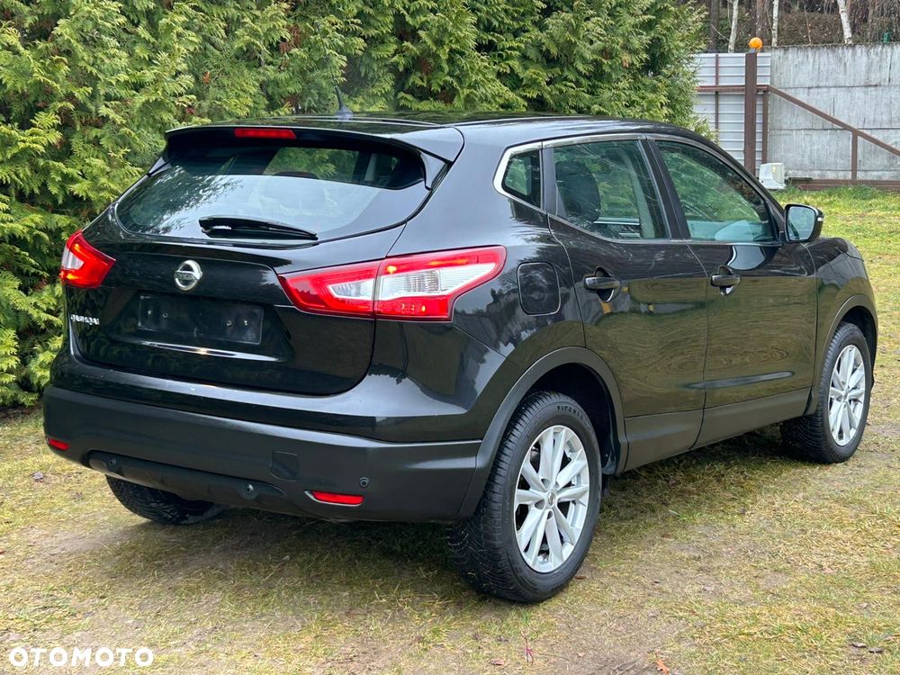 Nissan Qashqai 1.6 DCi Xtronic ACENTA - 4