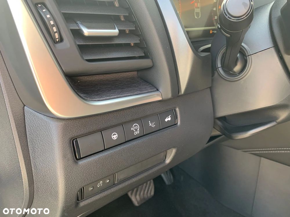 Nissan Qashqai 1.3 DIG-T MHEV Tekna Xtronic - 9