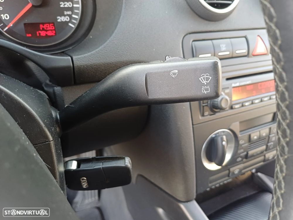 Audi A3 2.0 FSI Sport - 24