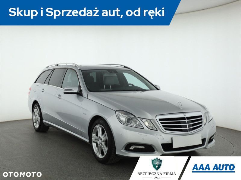 Mercedes-Benz Klasa E - 3