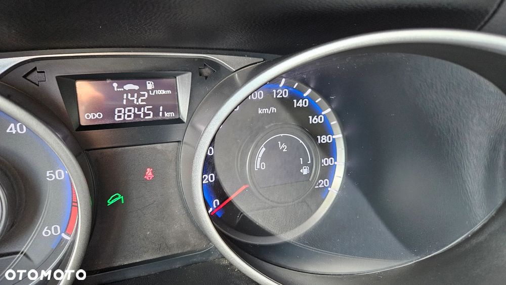 Hyundai ix35 1.7 CRDi 2WD blue Style - 21