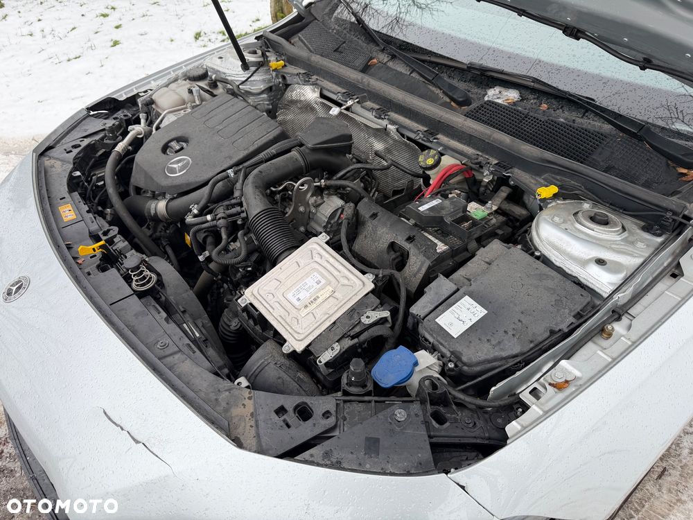 Mercedes-Benz Klasa A 180 7G-DCT AMG Line Advanced Plus - 26