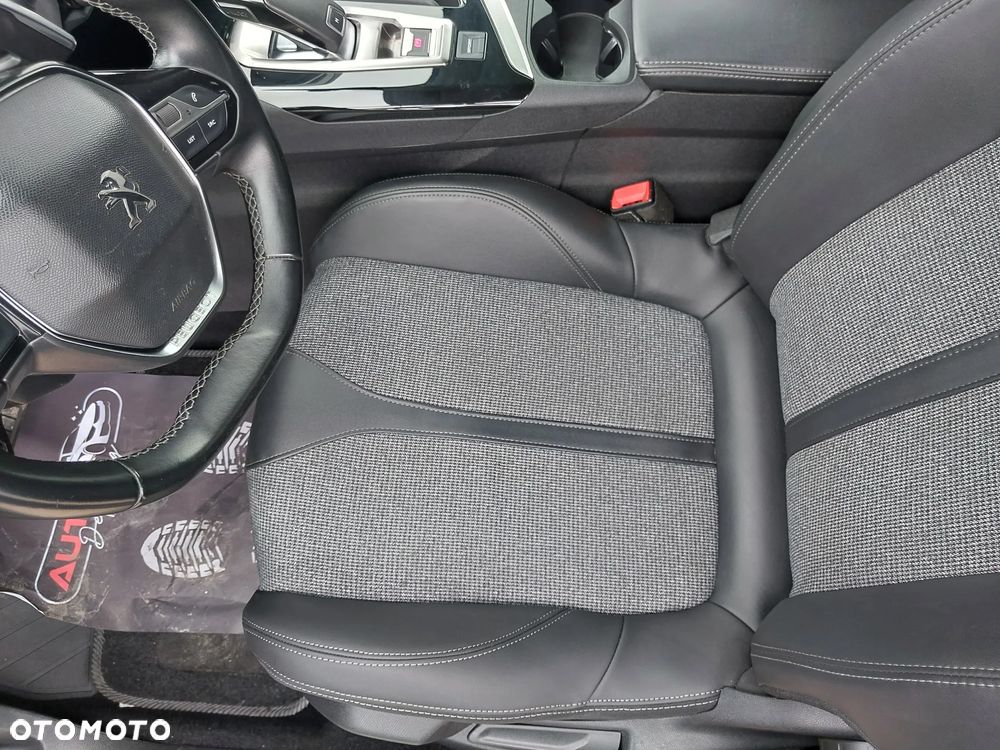 Peugeot 3008 PureTech 180 Stop & Start GPF EAT8 Allure - 12