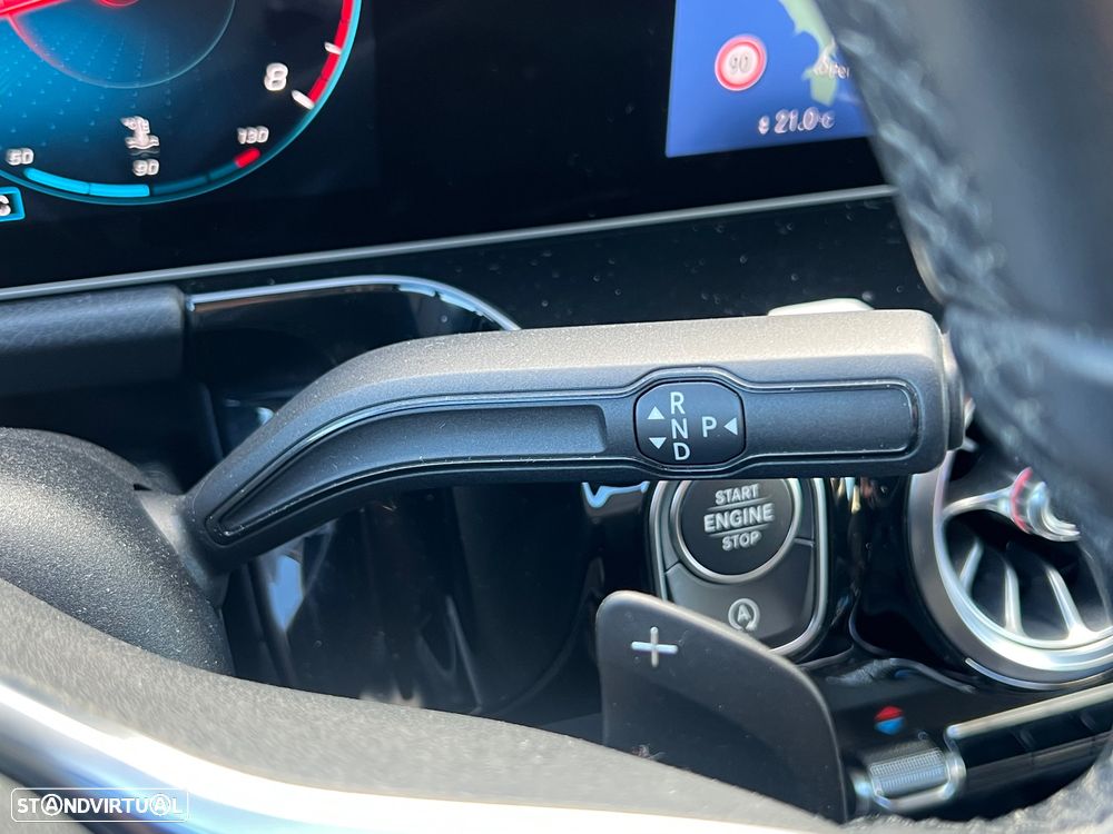 Mercedes-Benz GLA 200 7G-DCT Progressive Advanced - 16