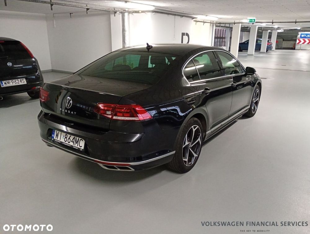 Volkswagen Passat 2.0 TSI Elegance DSG - 4