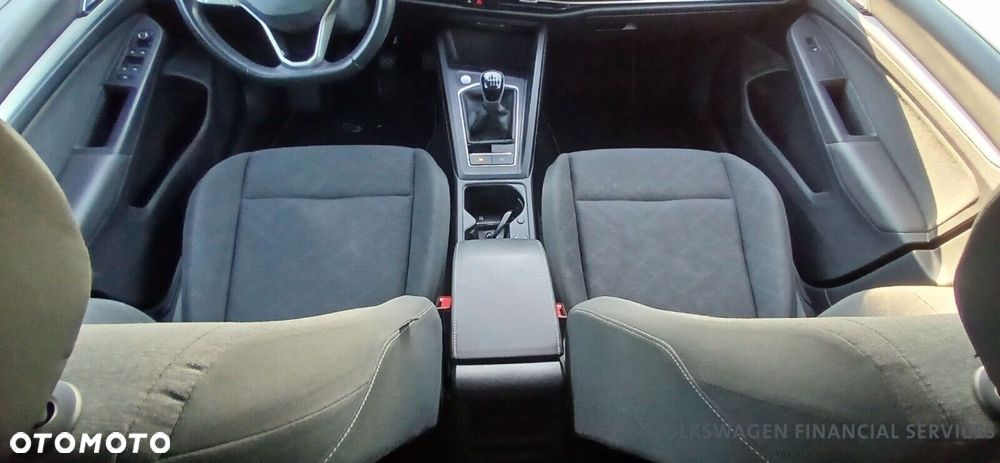 Volkswagen Golf Variant - 10