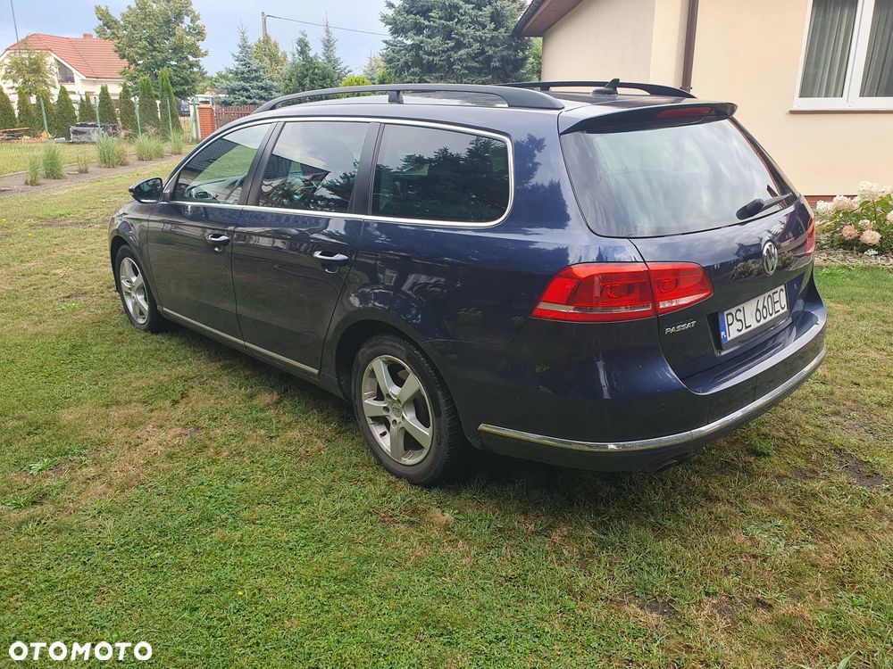 Volkswagen Passat 2.0 TDI Highline - 5