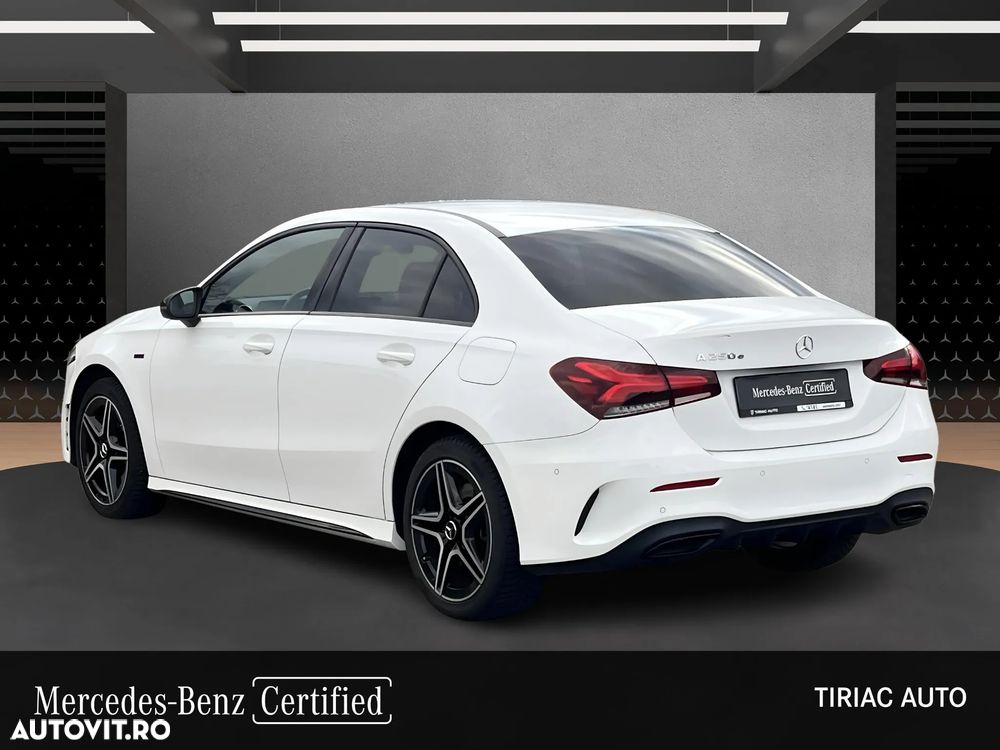 Mercedes-Benz A 250 e 8G-DCT - 3