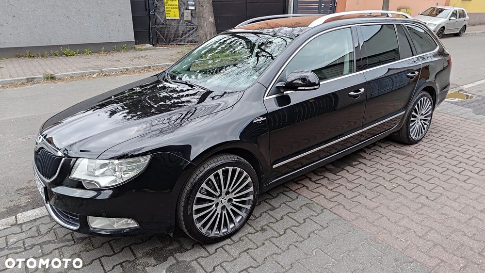 Skoda Superb 2.0 TDI L&K DSG - 1