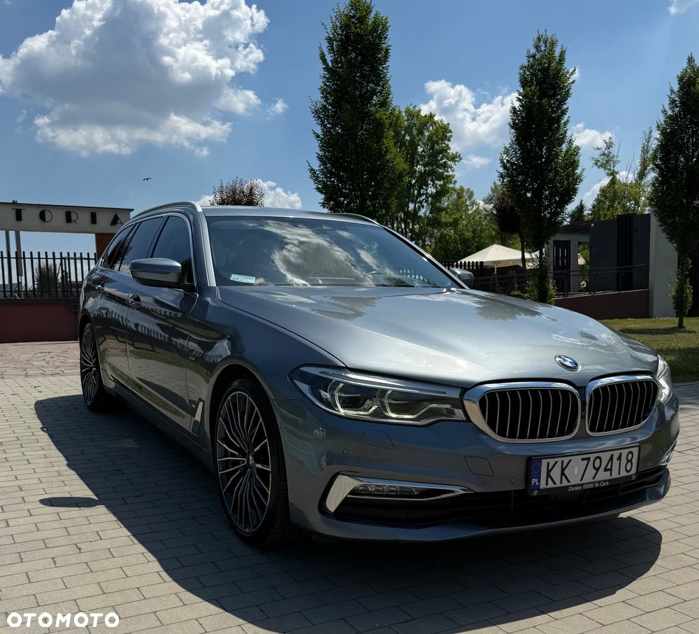 BMW Seria 5 540i xDrive Luxury Line - 1