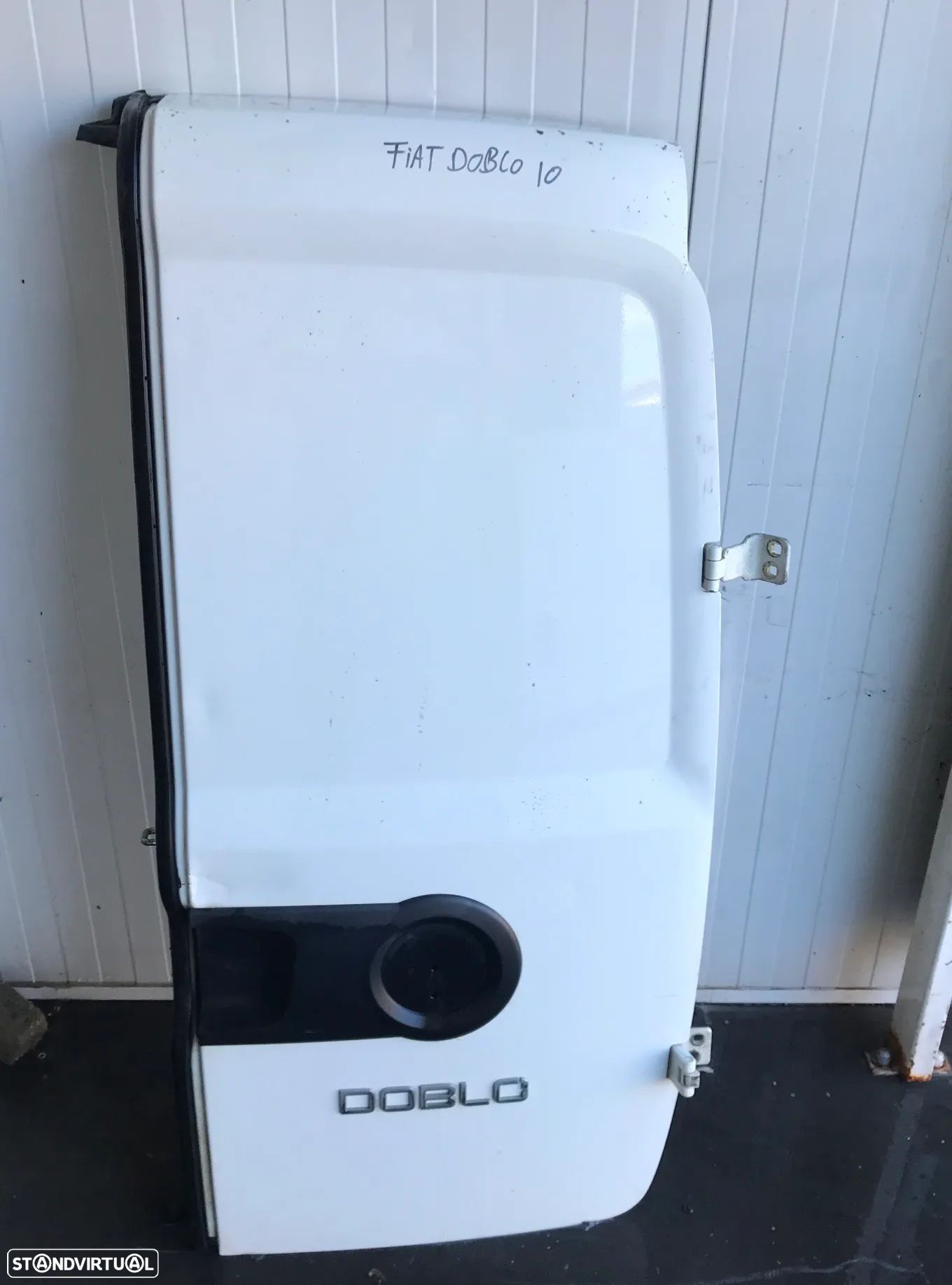 PORTA FIAT DOBLO II / OPEL COMBO D 2010-2019 TRAS DIREITA - 1