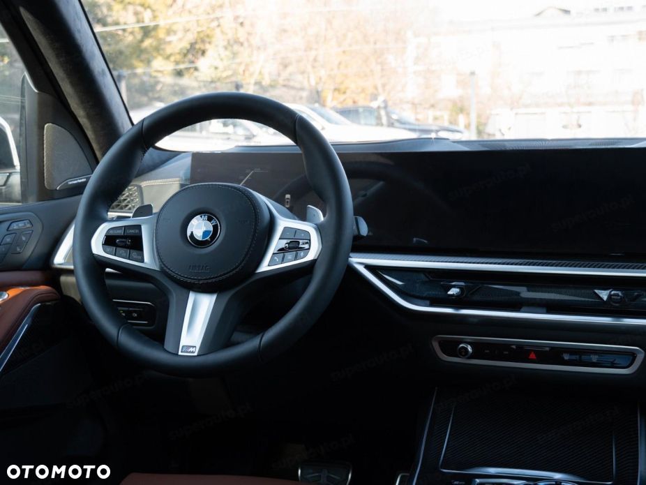 BMW X7 - 8