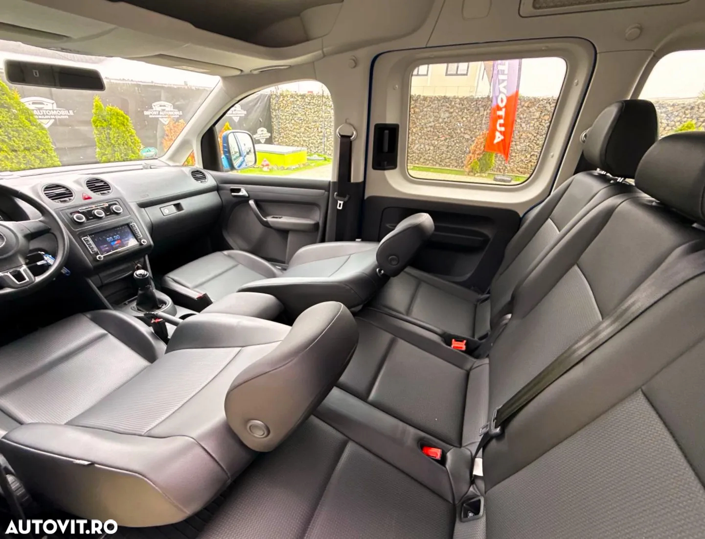 Volkswagen Caddy 1.6 TDI Comfortline - 24