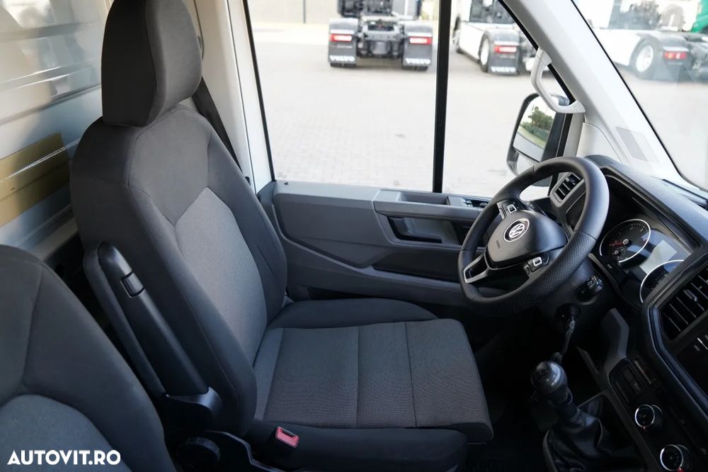 Volkswagen CRAFTER / TRANSMISIE CU 5 ROȚI / HDS PM 3623 / CAPACITATE DE RIDICARE 990 KG / 2020 / DOUĂ ROȚI / 3 LOCURI / IMPORTAT - 29