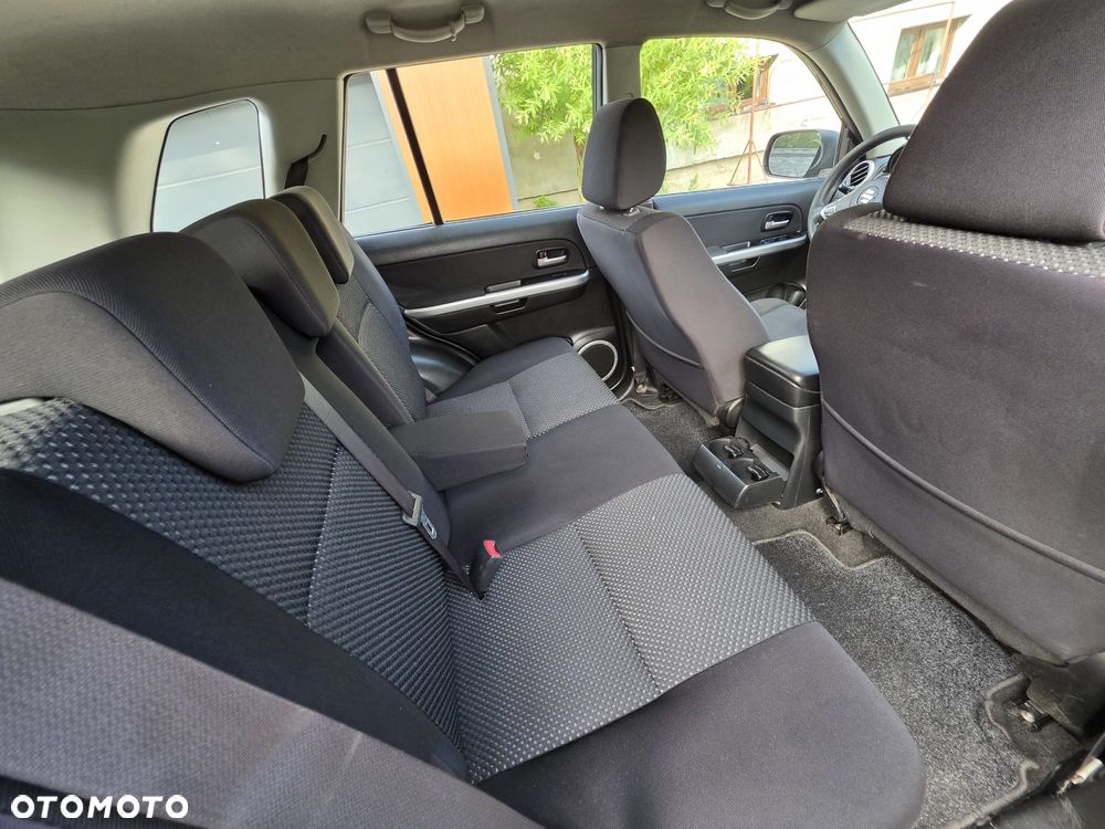 Suzuki Grand Vitara 1.9 DDiS - 18