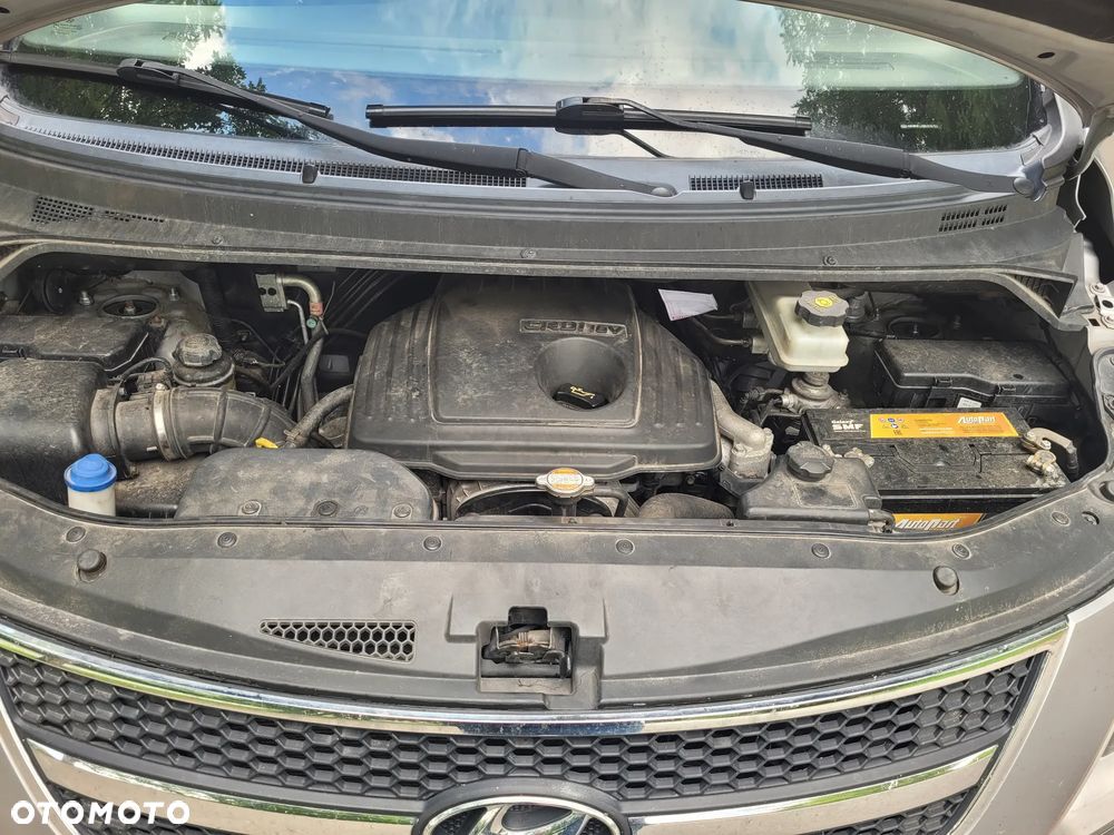 Hyundai H-1 2.5 CRDi Premium - 20