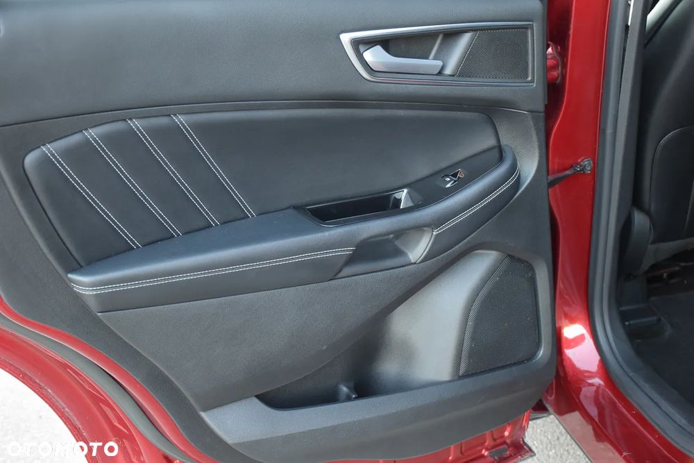 Ford Edge 2.0 TDCi Bi-Turbo 4x4 ST-LINE - 34