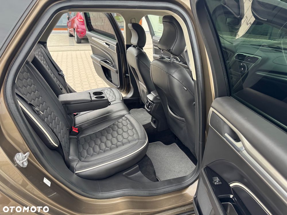 Ford Mondeo 2.0 TDCi Start-Stopp Vignale - 18