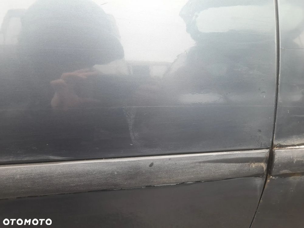 SKODA OCTAVIA II DRZWI PRAWY TYŁ PRAWE TYLNE LF7V 9901 - 7