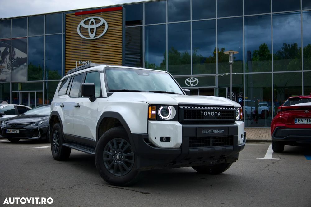 Toyota Land Cruiser - 2