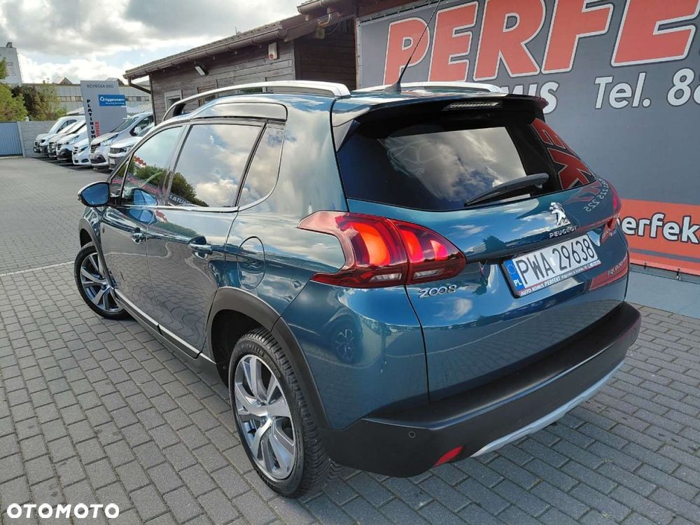 Peugeot 2008 - 6