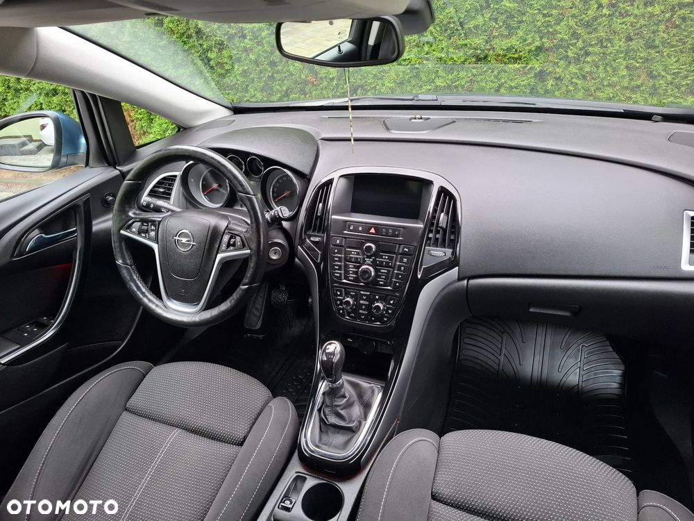 Opel Astra 2.0 CDTI Exklusiv - 18