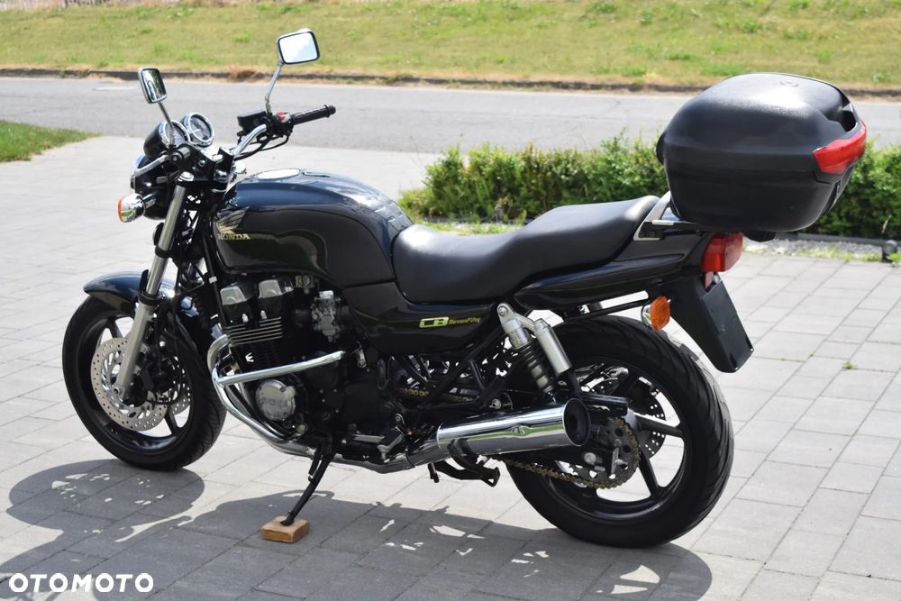 Honda CB - 3