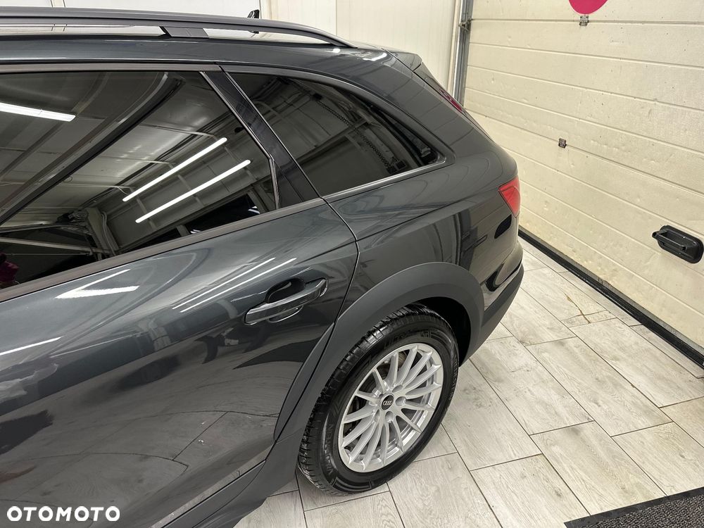 Audi A4 Allroad - 17