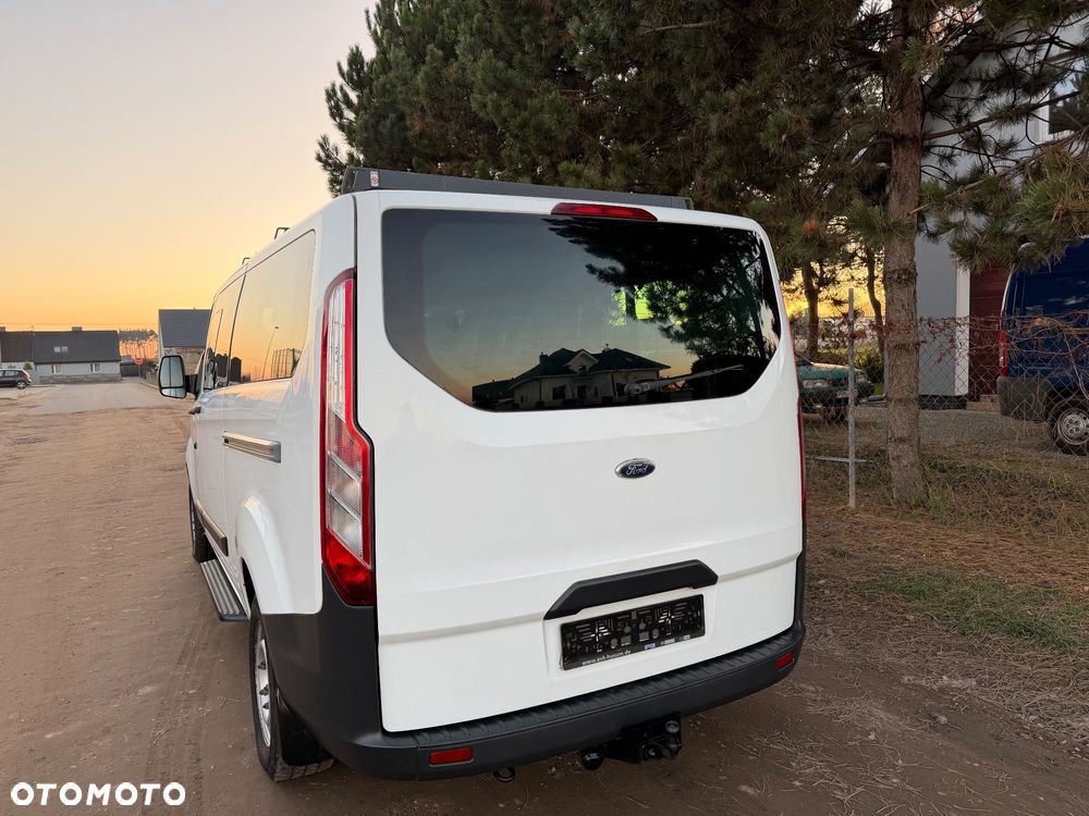 Ford Tourneo Custom 300 L2H1 VA Limited - 13