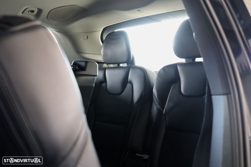 Volvo XC 90 2.0 D4 Inscription - 14