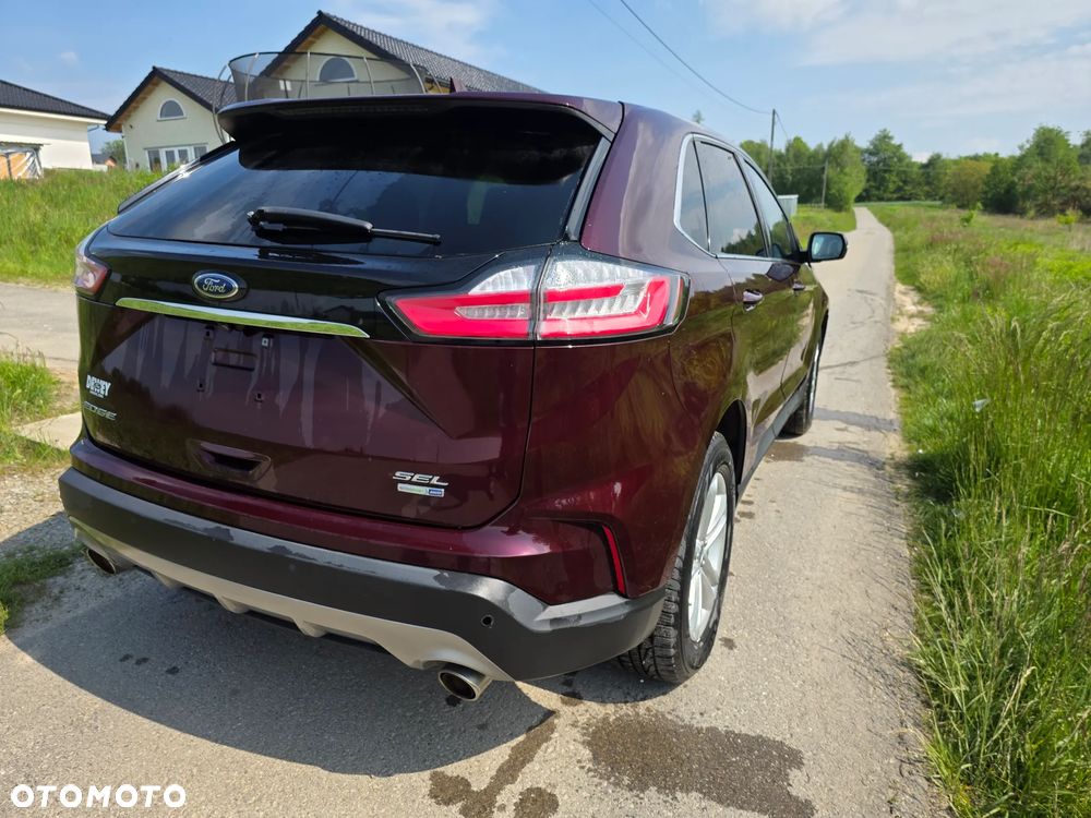 Ford Edge - 7