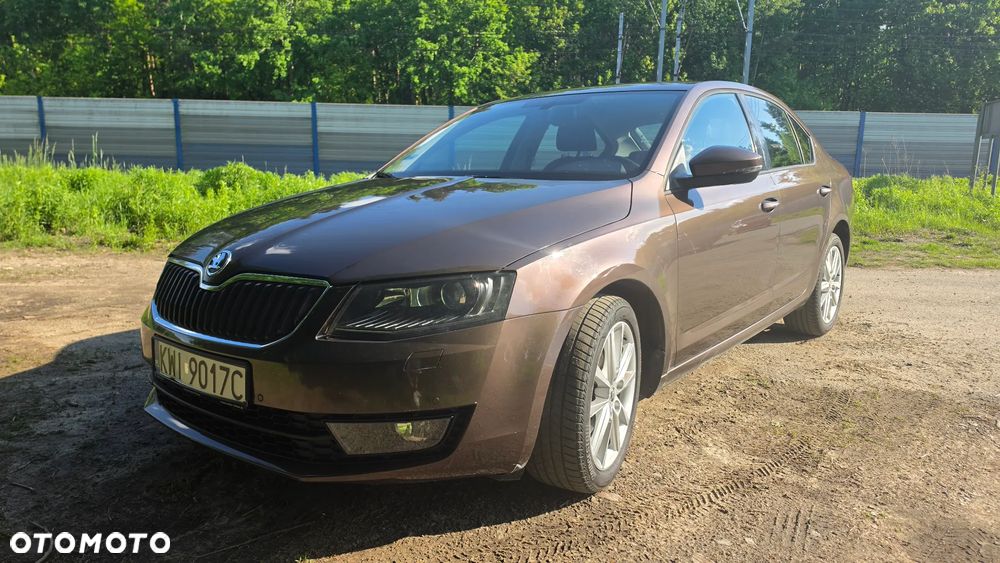 Skoda Octavia 1.4 TSI Elegance DSG - 4